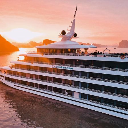 Catherine Cruises Ha Long Bay Exterior photo